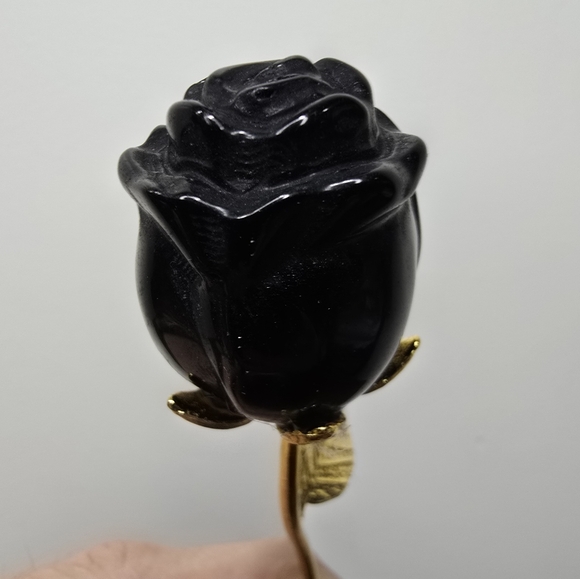 Obsidian Crystal Rose - Picture 10 of 11